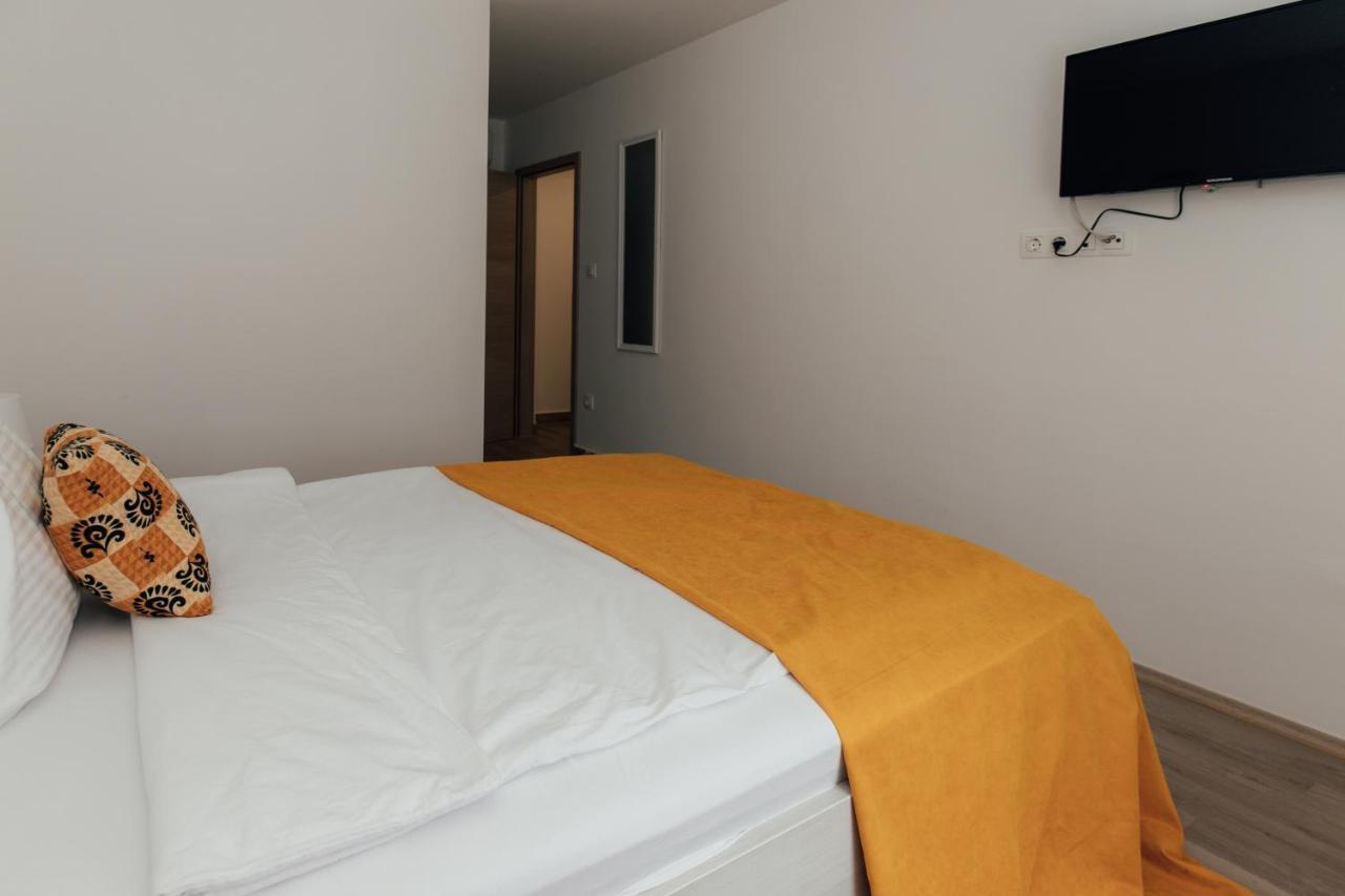 Bed and Breakfast Restoran I Sobe Savic Krnjak Exterior foto